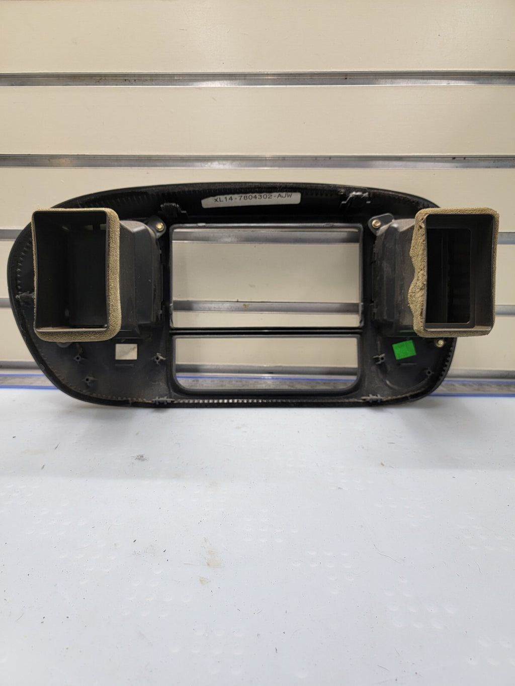 🔥97-03 Ford F150 Center Dash Radio Climate Trim BEZEL Panel AIRBG Line GRAY