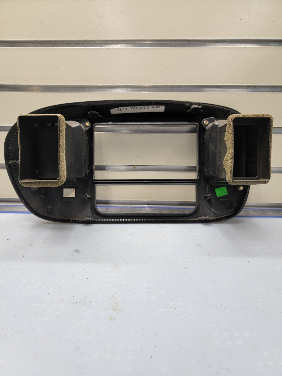 🔥97-03 Ford F150 Center Dash Radio Climate Trim BEZEL Panel AIRBG Line GRAY