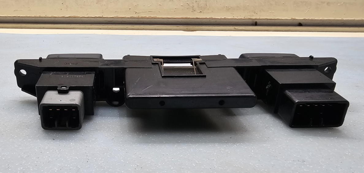 🔥2006-2011 Kia Rio Rio5 Center Dash Hazard Defrost Switches Black OEM