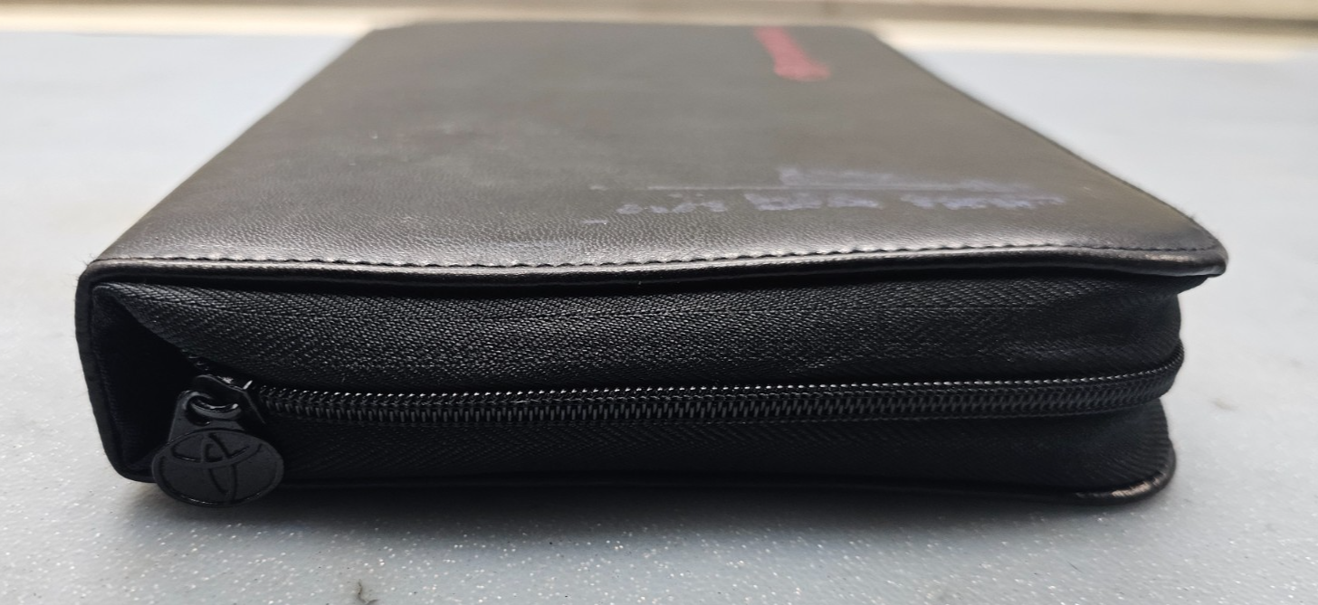 2002 Toyota Camry Corolla Tundra Tacoma Rav4 Celica Sequoia Portfolio Book Cover