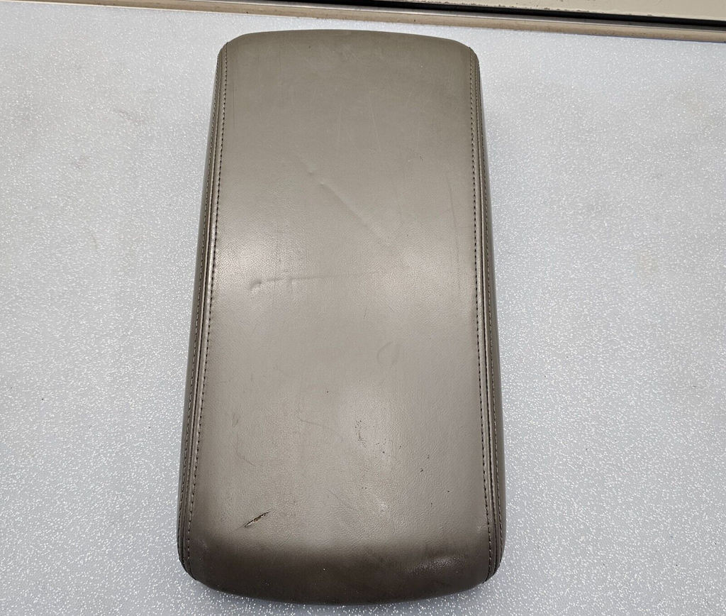🔥08-10 Dodge Charger Center Console Arm Rest Lid Leather Assembly Cover Tan OEM