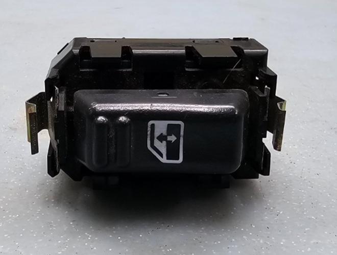 🔥02-05 TRAILBLAZER REAR RIGHT PASSENGER POWER WINDOW DOOR SWITCH BLACK