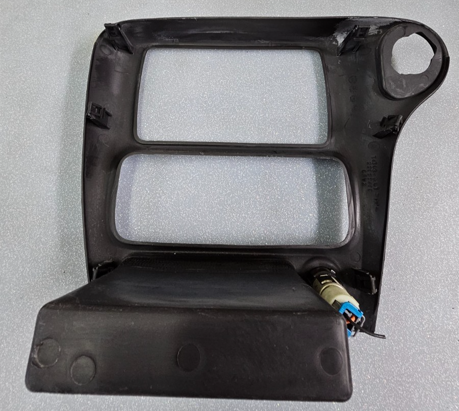 🔥97-05 Chevy Malibu AM FM Radio Stereo Heater Dash Trim Panel Stock OEM Black