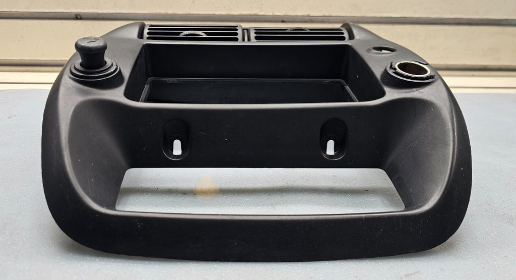 95-10 Ranger Explorer Center Dash Radio Stereo Display Bezel Trim Panel BLACK B2