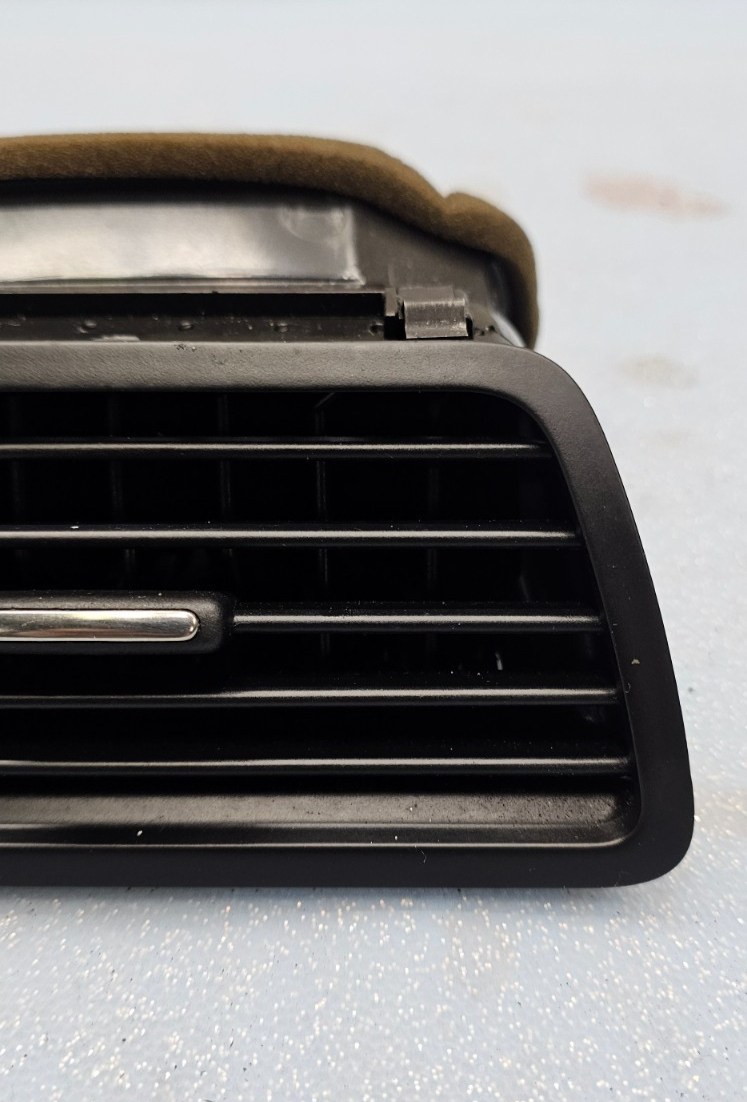 🔥08-12 VW CC Passat Dash Right Passenger Air A/C AC Vent Heater Panel Black