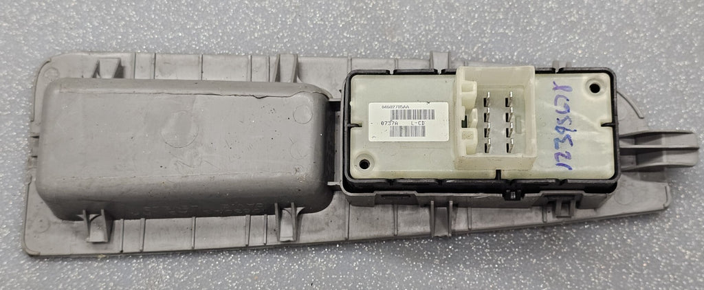 07-11 Charger Dakota Chrysler 200 300 Right Passenger Power Window Switch Gray