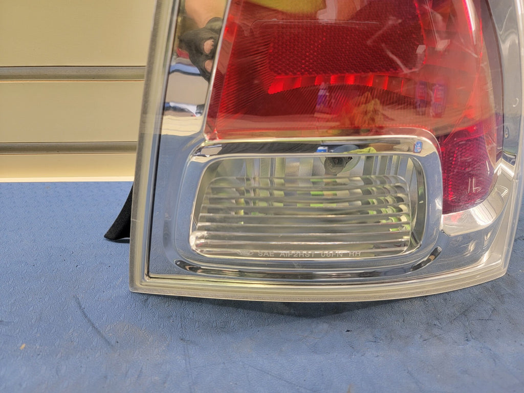 🔥2006-2009 Ford Fusion taillight tail light lamp LED  right passenger side