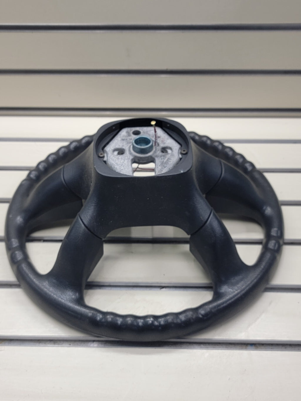 🔥03-06 SILVERADO SIERRA YUKON TAHOE SUBURBAN STEERING WHEEL LEATHER BLACK