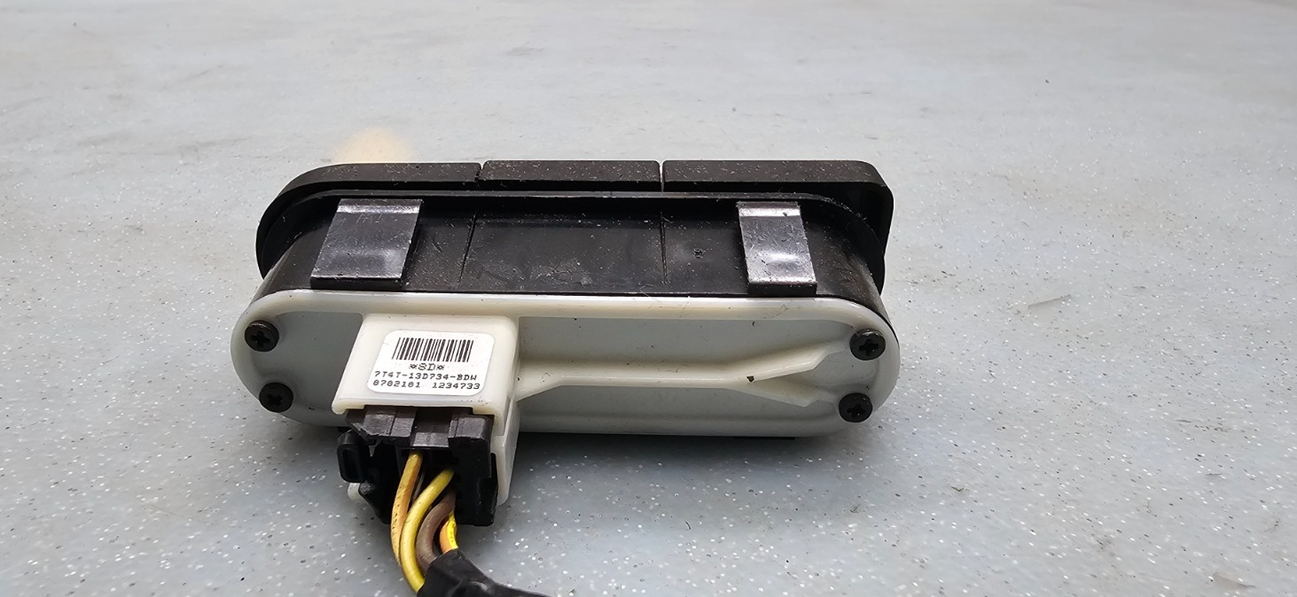 🔥2007-2010 Ford Edge Hazard Flasher Emergency Traction Control Off Switch SW33