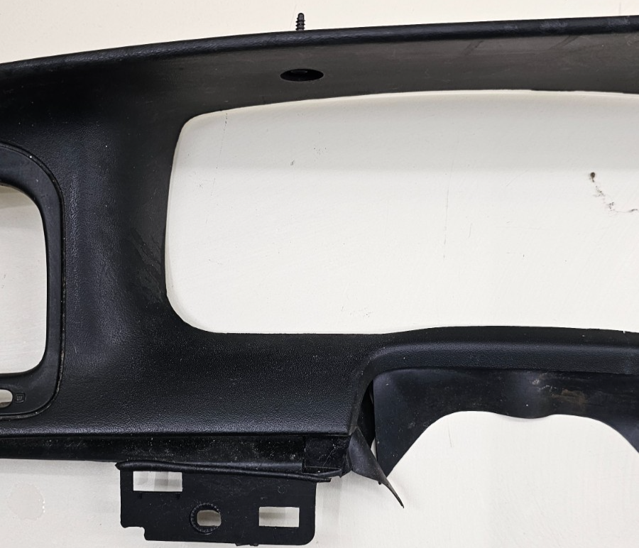 🔥95-11 Grand Marquis Crown Victoria Dash Instrument Cluster Radio Bezel Black