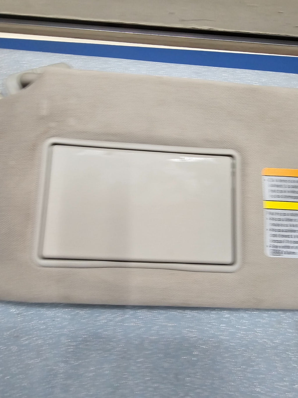 🔥05-12 Nissan Xterra Frontier Pathfinder Sun Visor driver side (gray-lighted)