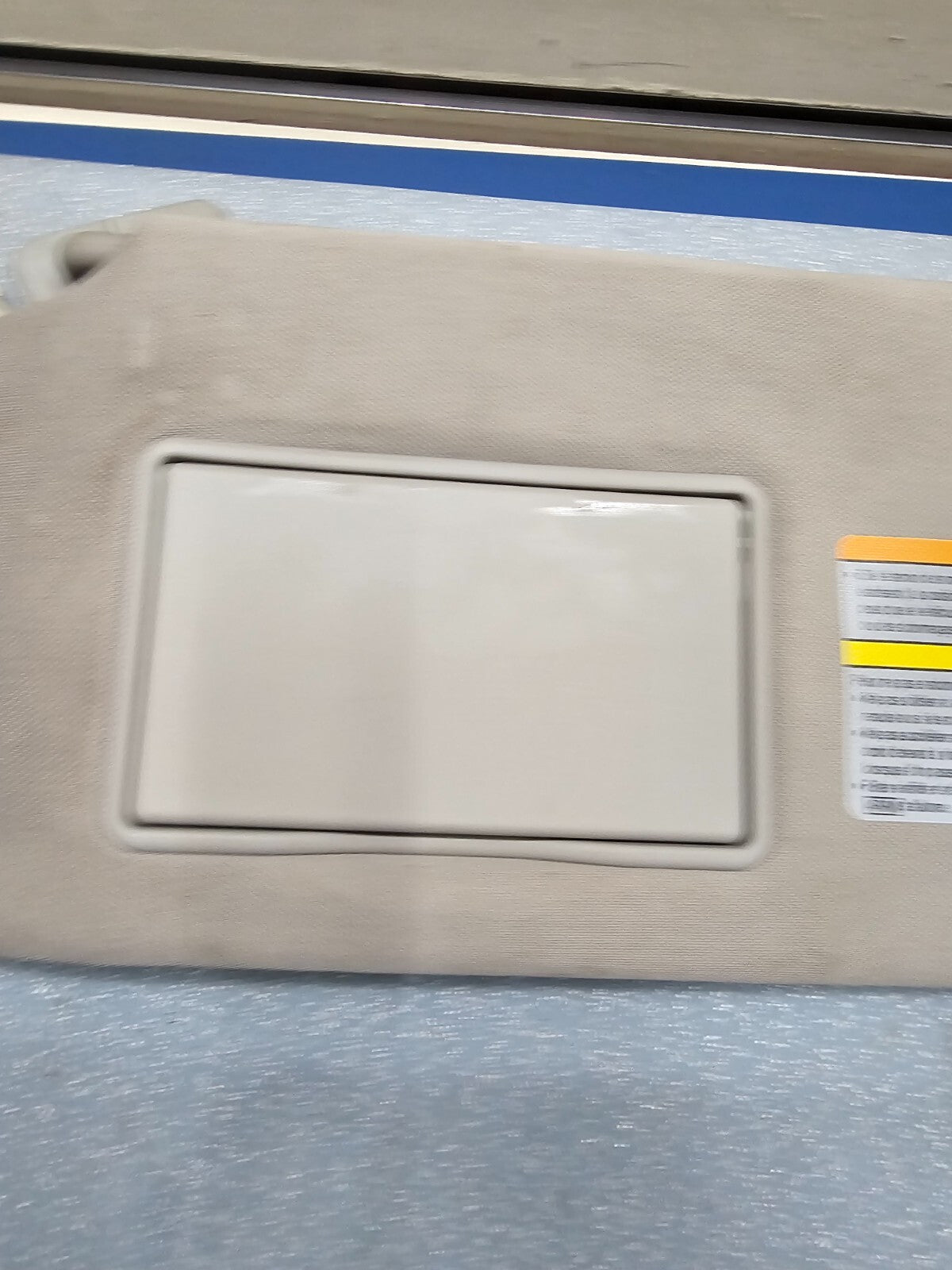 🔥05-12 Nissan Xterra Frontier Pathfinder Sun Visor driver side (gray-lighted)