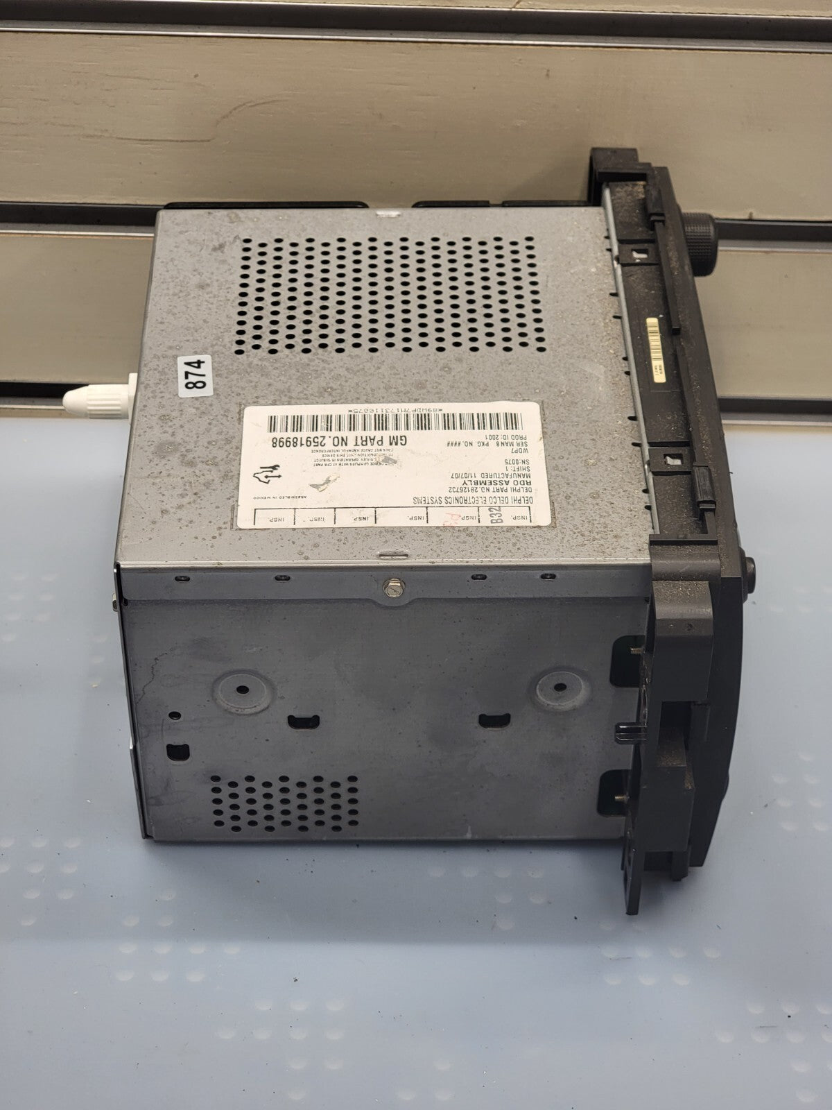 🔥2007-2013 GMC Chevrolet Truck Van AM FM Radio UM7 - GM 25918998
