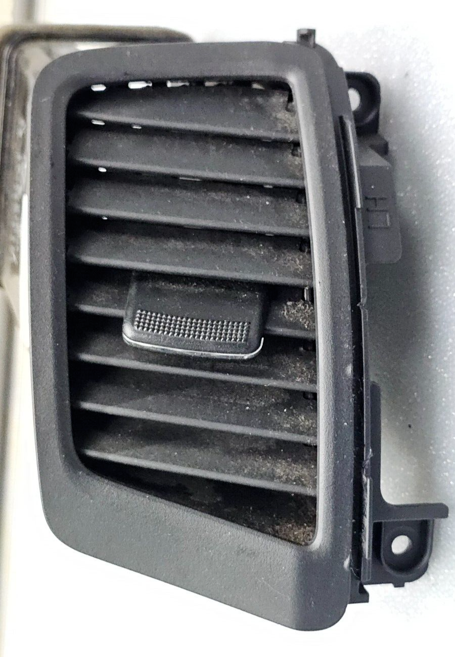 🔥11-13 Kia Sorento Dash CENTER Left Driver AC Heater Air Vent Conditioning GRAY