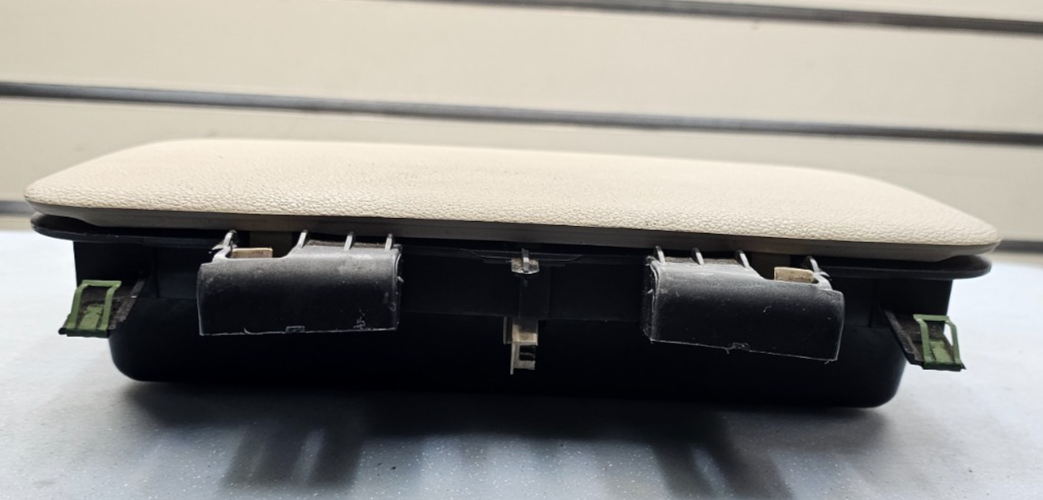 🔥04-08 FORD FREESTYLE TAURUS X UPPER DASH GLOVE BOX STORAGE COMPATMENT TAN OEM