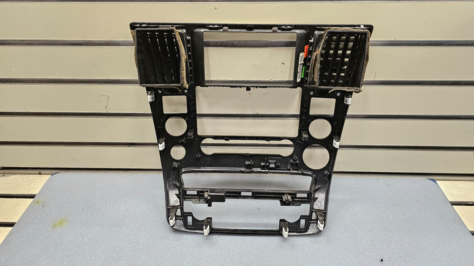 🔥08-15 Armada QX56 Dash FM Radio Climate Bezel Stereo Display Trim Panel Silver