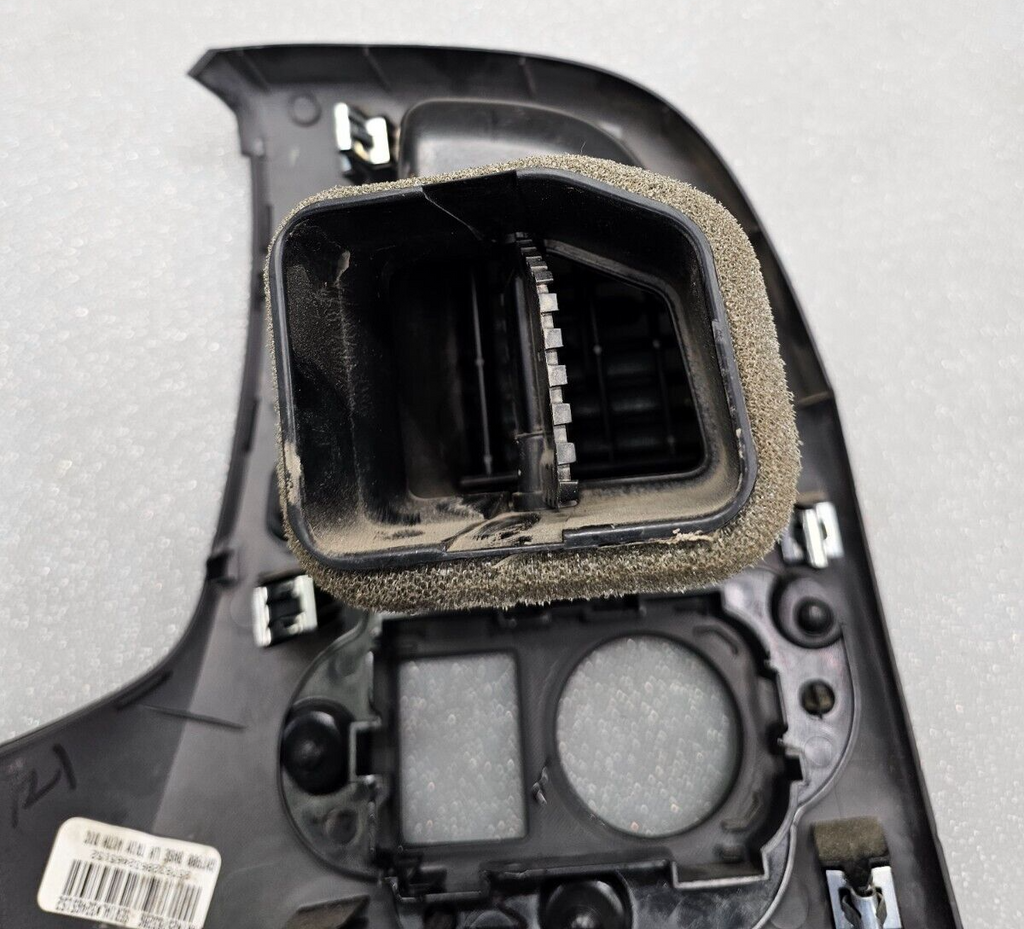 07-13 Silverado SIERRA Dash A/C Heater AIR VENT Front LEFT Driver BLACK VT34