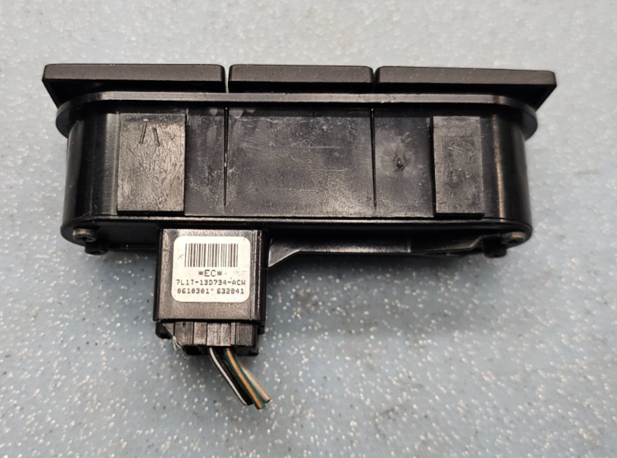 🔥07-14 Expedition Traction Control Hatch Hazard Light Switch Assembly Black