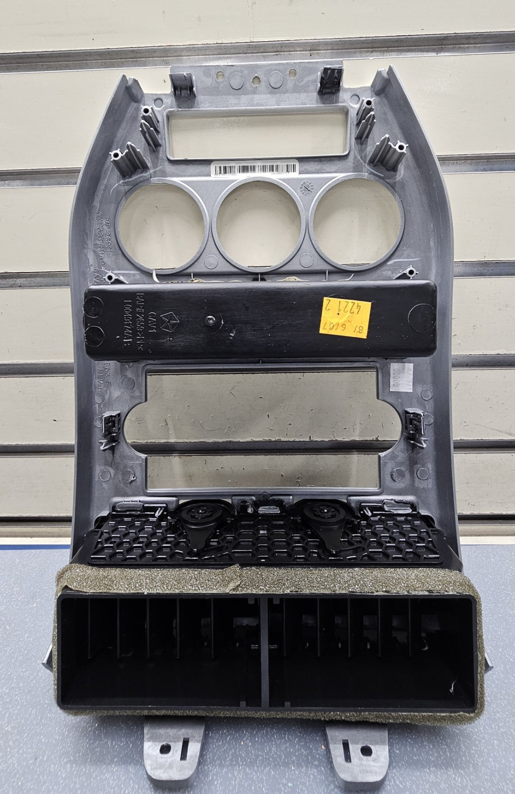 🔥08-10 Jeep Compass Patriot Dash Trim Surround Radio Bezel With Vents