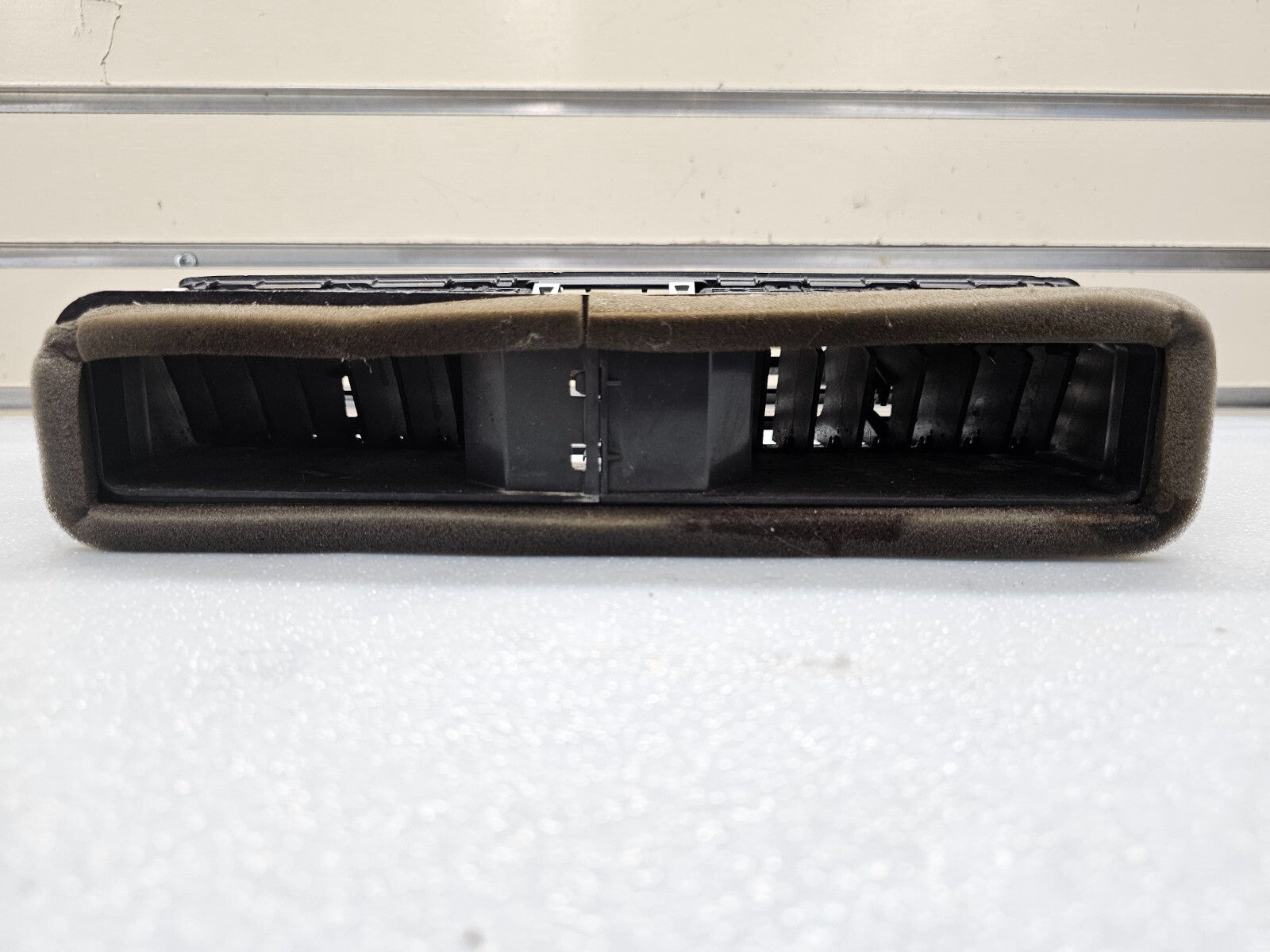 🔥13 Volks. Passat Center Dash AirVent Assembly CLIMATE CONTROL CONDITIONER