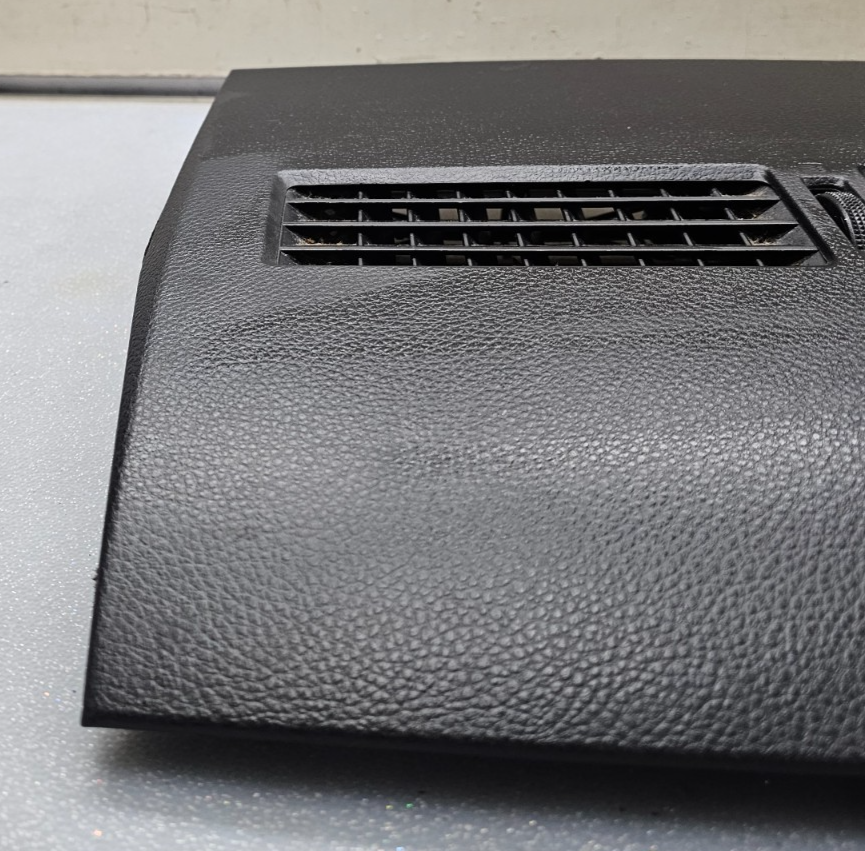 🔥07-12 Versa Center Dash Air Vent Filter Bezel Trim Upper Panel BLACK OEM VT20