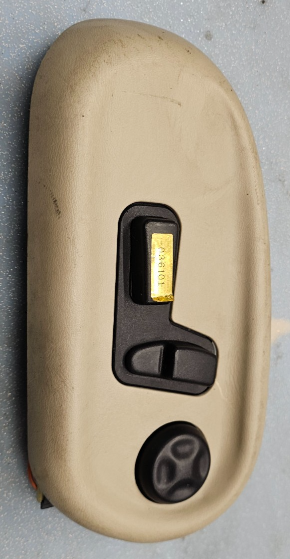 🔥97-05 Buick Park Avenue Left Driver Powered SEAT Adjuster Switch Assembly Tan