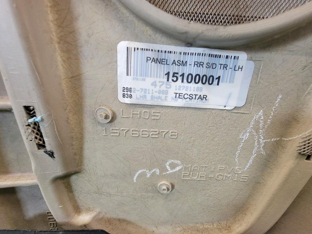 🔥99-06 Silverado SIERRA Door Panel Rear RIGHT  /No Arm LIGHT TAN 02 D6
