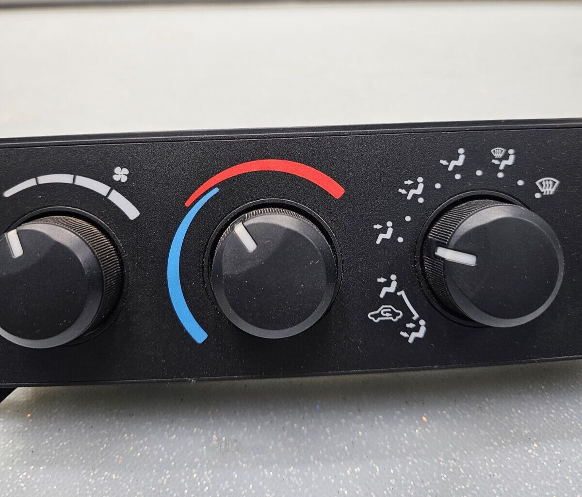 06-08Dodge Ram DAKOTA Dash A/C Heater Climate Control Temperature Unit w/2Button