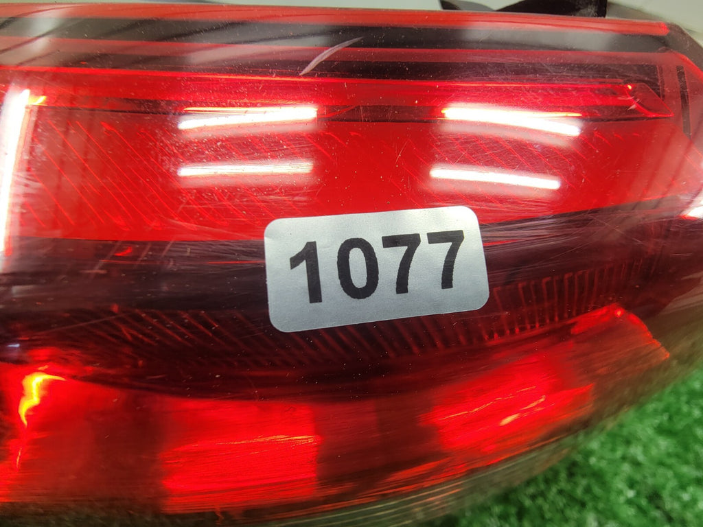 15-17 Hyundai Sonata Outer Rear Left Driver Tail Light Lamp Assembly Chrome OEM
