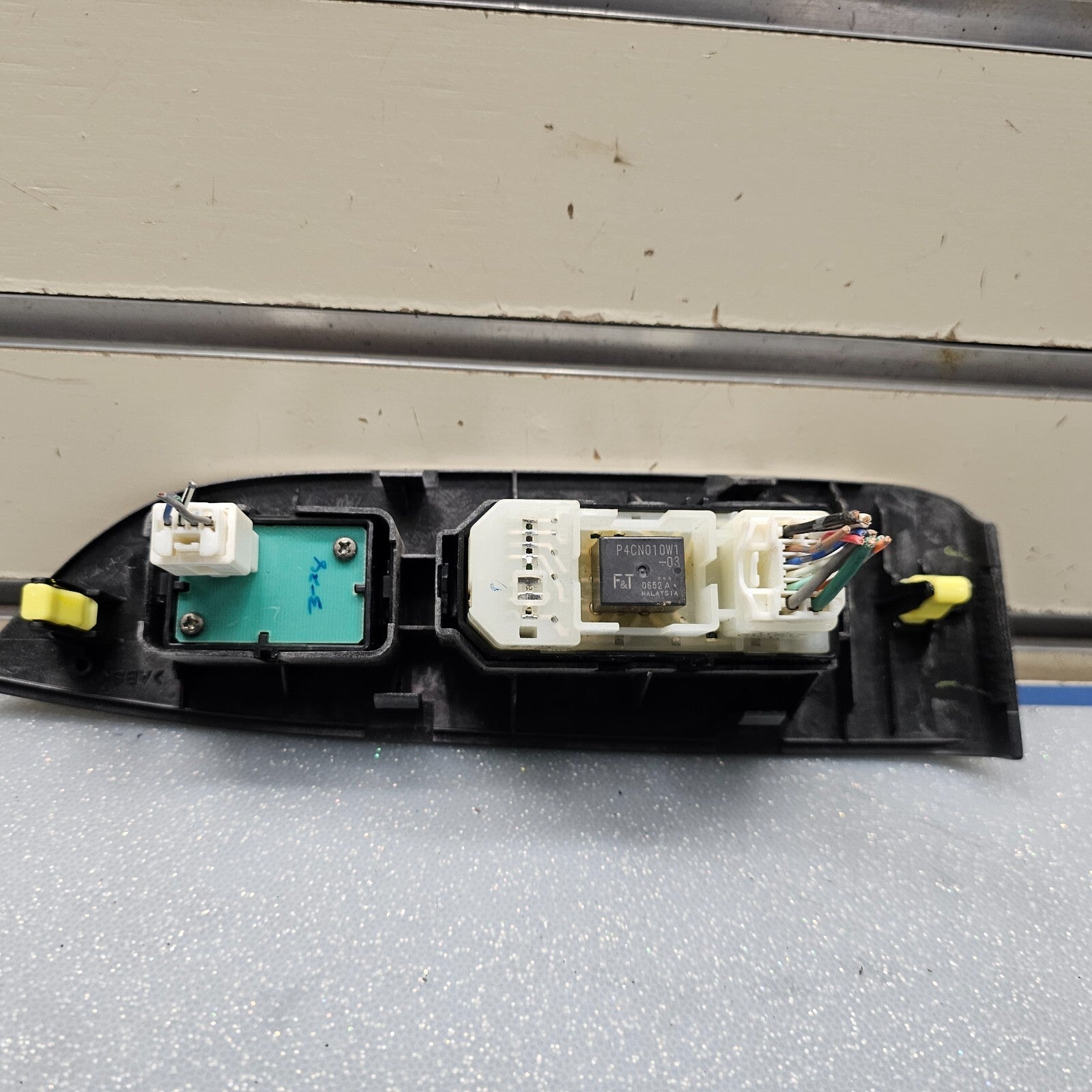 🔥04-09 Lexus RX350 RX330 Right Passenger Power Window Switch Assembly SILVER