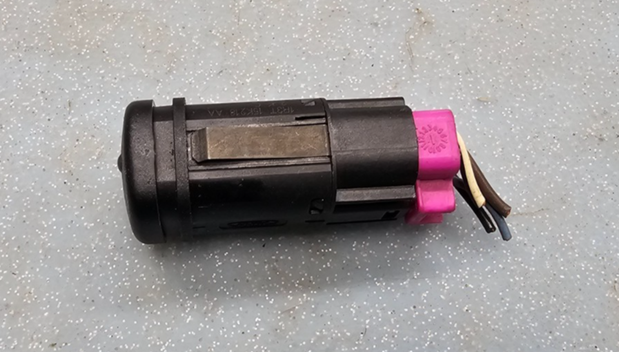 🔥01-04 Mustang  Fog Lamp Switch Genuine  black V8 V6
