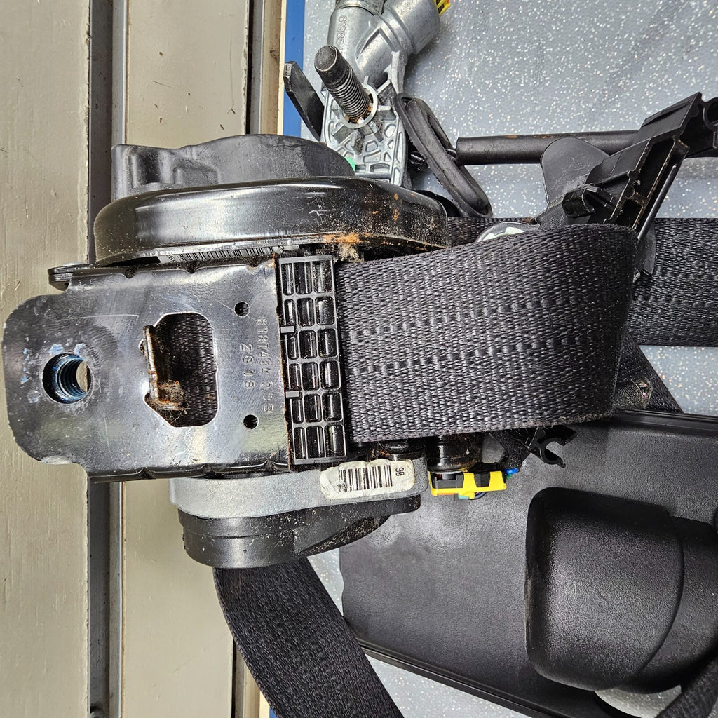 🔥13-16 Dodge Dart Front Right Passenger Seat Belt Strap Retractor Back Assembly