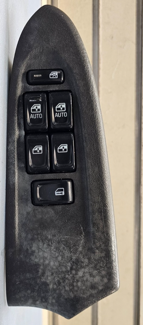 🔥02-05 CHEVY TRAILBLAZER DRIVER SIDE MASTER POWER WINDOW SWITCH DK Grey