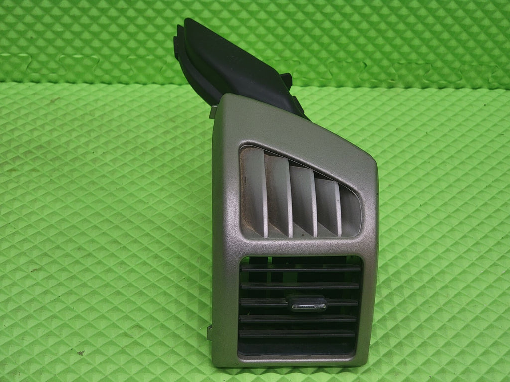 🔥2004-2012 Chevy Colorado GMC Canyon Dash Outer Air Vent RIGHT HAND  gray
