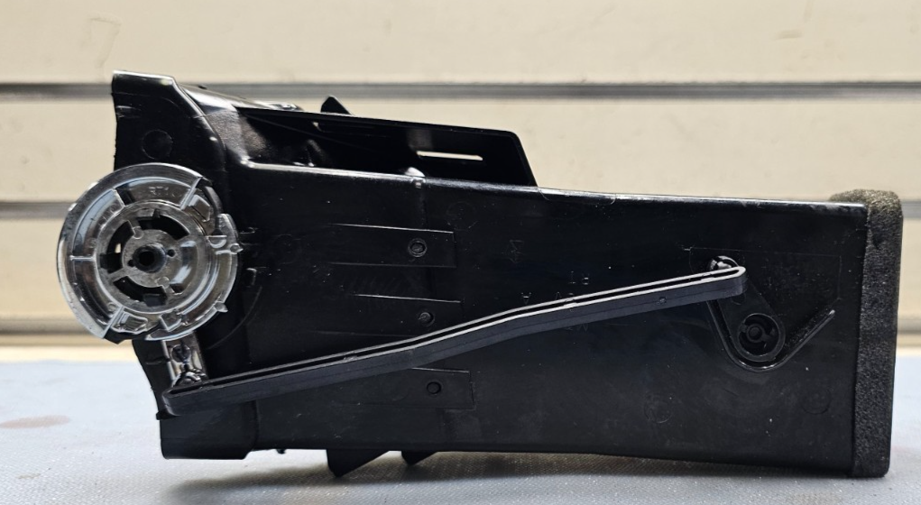 🔥11-14 Chrysler 300 Left Driver Dash AC A/C HVAC Air Vent Heater OEM BLACK