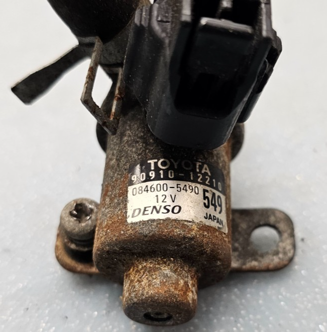 🔥1999-2002 Toyota Corolla Valve Vacuum Switch OEM