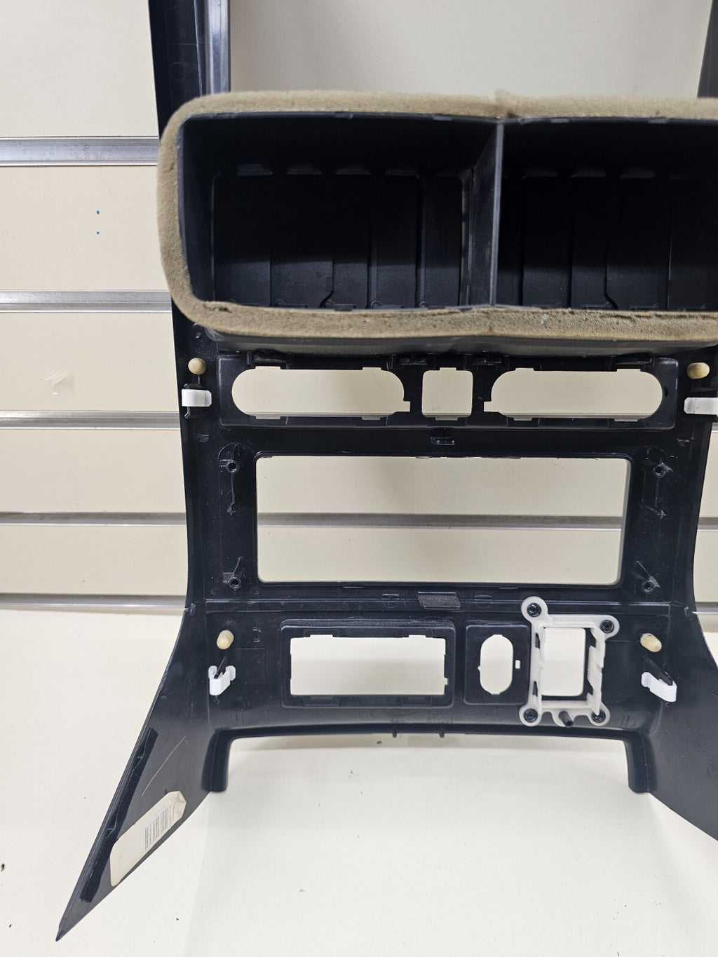 🔥06-10 Explorer Mountaineer Dash Radio Stereo Bezel Trim Panel Black/Silver OEM