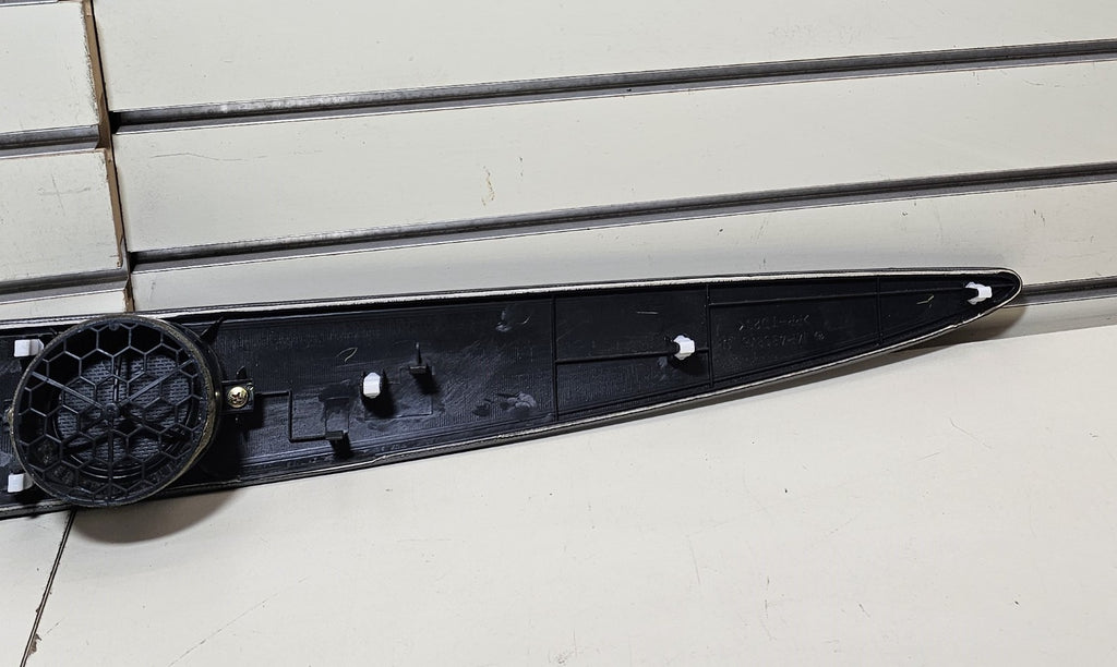 🔥03-06 OUTLANDER CARBON FIBER UPPER DASH VENT CLOCK BEZEL TRIM PANEL SILVER