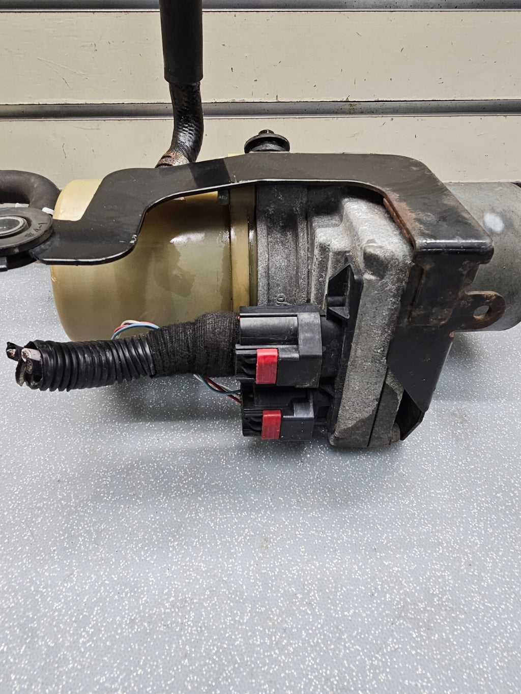 🔥2010-2011 MAZDA 3 ELECTRIC POWER STEERING PUMP ASSIST MOTOR ASSEMBLY