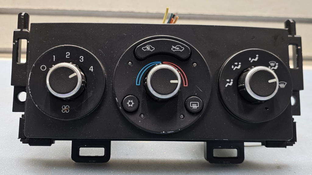 🔥04-07 Malibu Climate Control Dash AC A/C HVAC Heater Temperature Panel Black