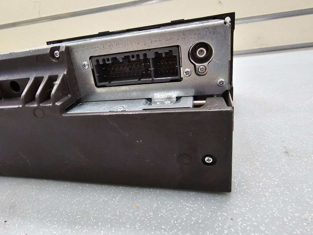 🔥2004-2010 Jeep Dodge Chrysler Front Dash Radio AM FM CD Aux Input OEM