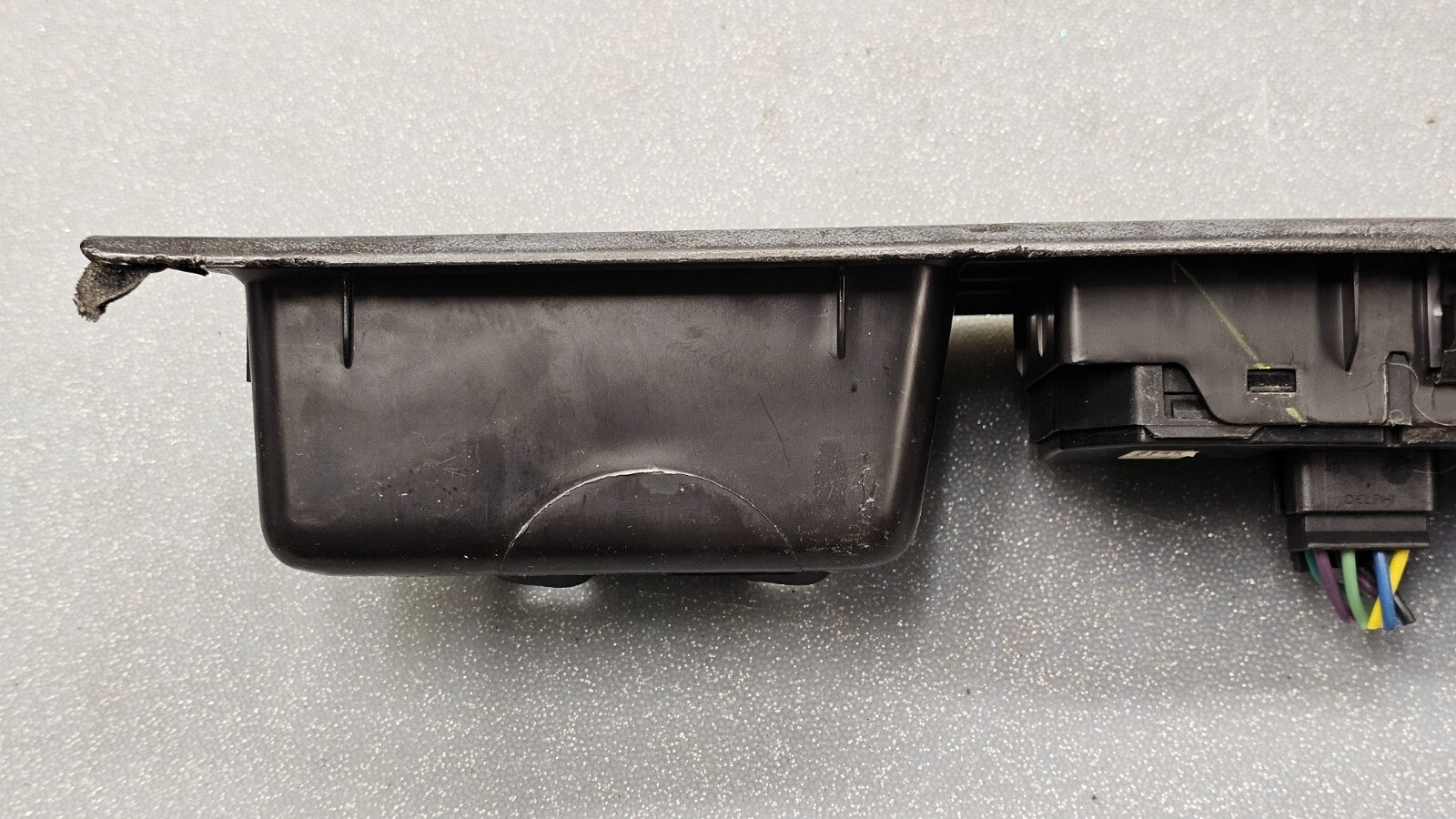 🔥09-16 CHEVY IMPALA LEFT DRIVER MASTER POWER DOOR WINDOW SWITCH BEZEL BLACK