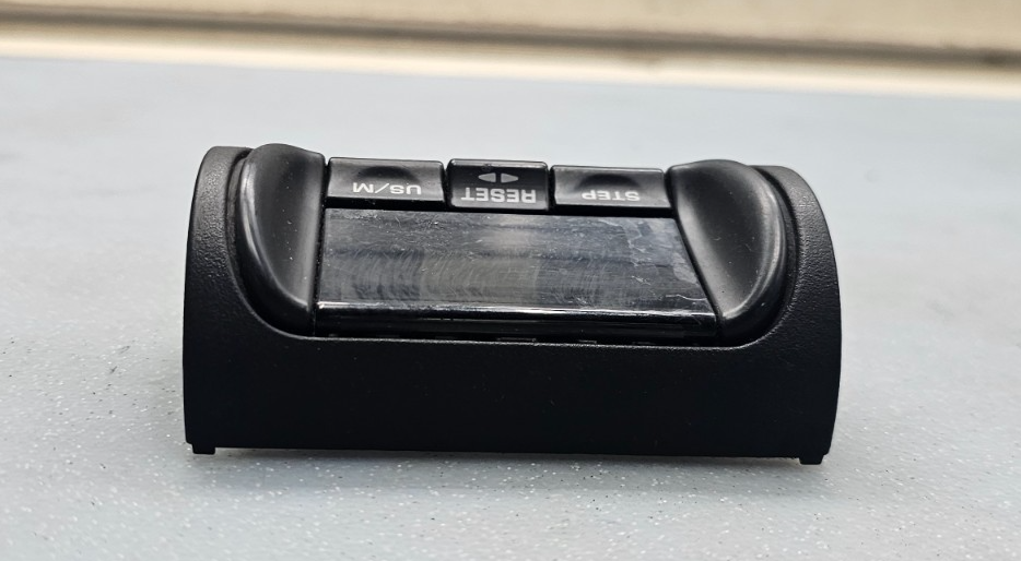 🔥2001-2006 CHRYSLER SEBRING/DODGE STRATUS INFORMATION CLOCK TRIP DISPLAY SCREEN