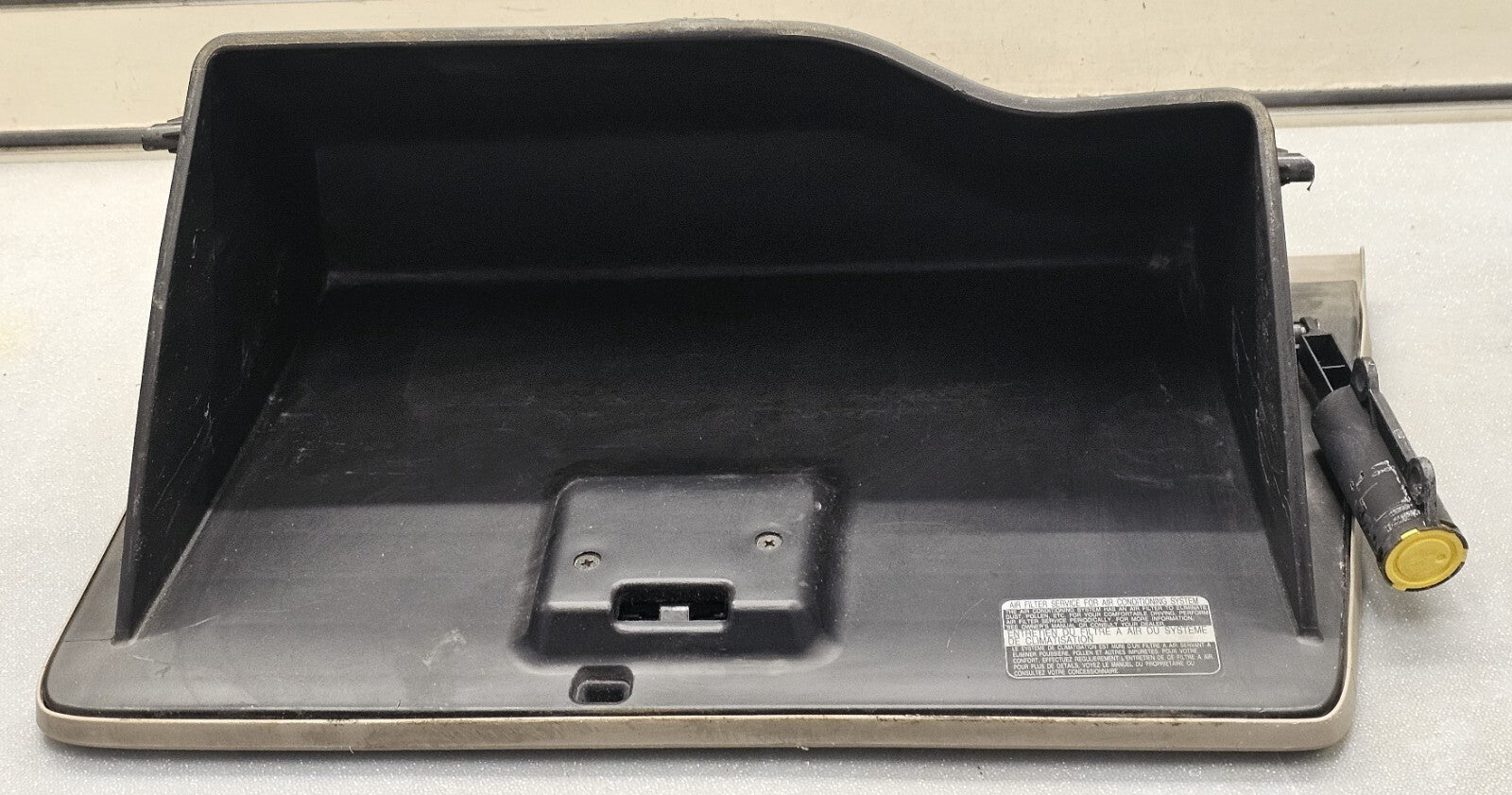 🔥02-06 CAMRY GLOVE BOX DASH STORAGE COMPARTMENT ASSEMBLY COVER TRIM HANDLE TAN