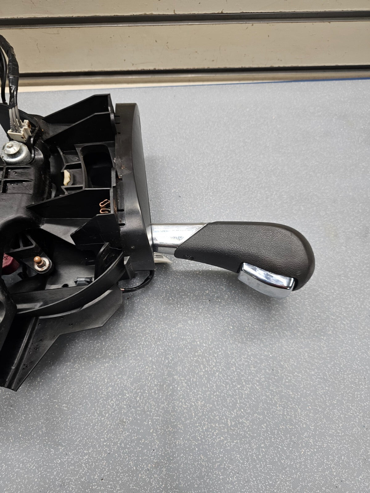 🔥2006-2011 Chevy Impala Automatic Floor Gear Shift Shifter Assembly OEM