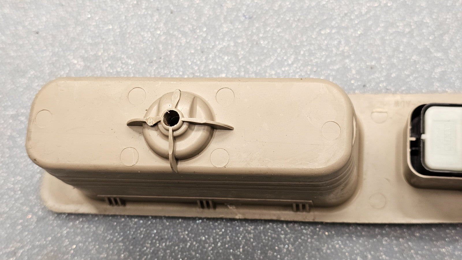🔥00-07 Taurus Sable Rear Back Left Driver Power Door Window Switch Bezel Tan