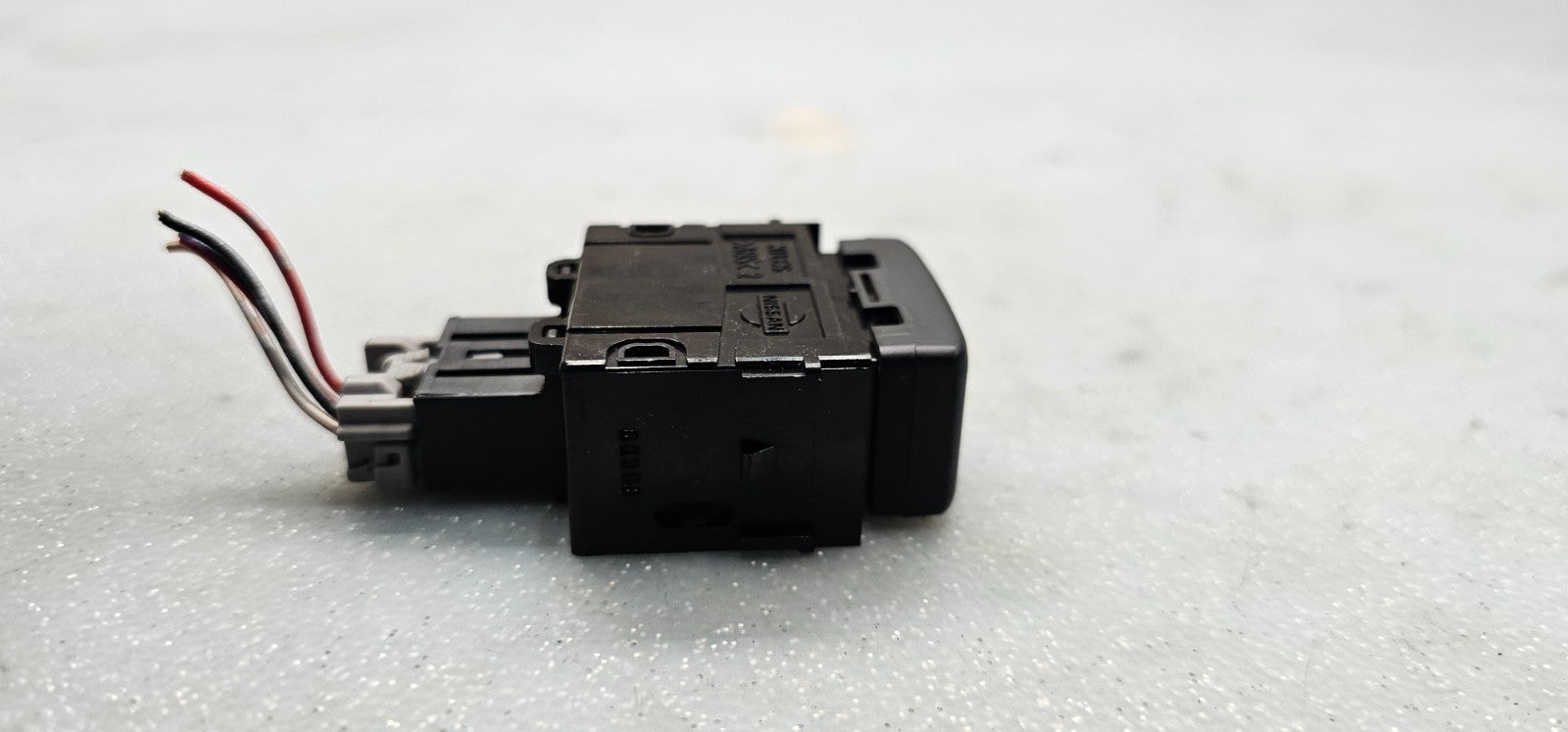 🔥09-14 Maxima Altima Rogue Sentra VDC OFF Dash Switch Button Assembly Black