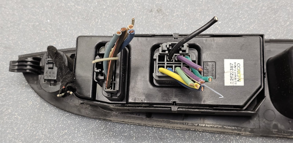 🔥07-09 Saturn Aura Left Driver Master Power Door Window Switch Assembly Black