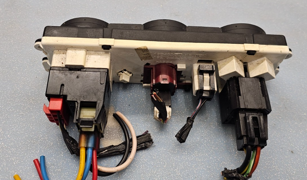 🔥05-07 Ford F250 F350 Dash AC Heater Temperature Climate Control Conditioner