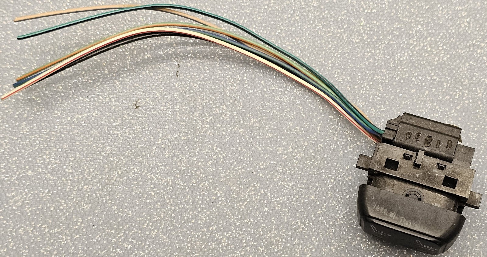 2003-2011 Lincoln Town Car & Grand Marquis Driver Side LF Heated Seat Switch OEM